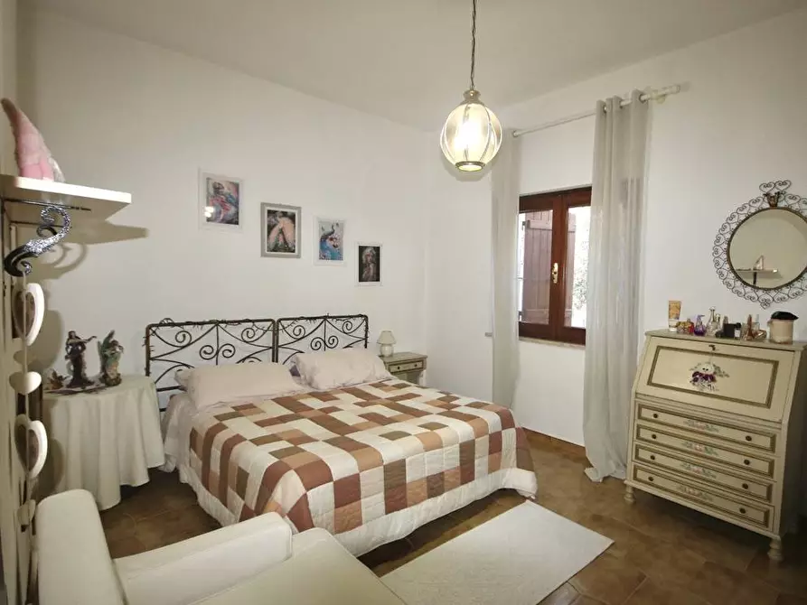 Immagine 25 di Villa in vendita  in Via Bramante 5 a Olbia
