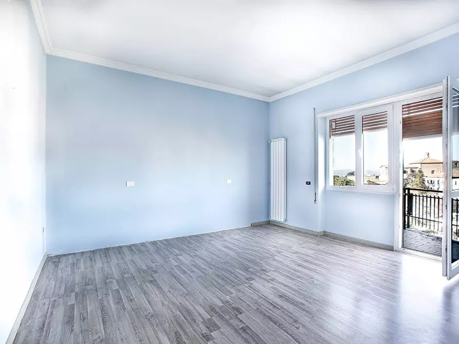 Immagine 1 di Appartamento in vendita  in Via Santa Maria della Grotticella a Viterbo