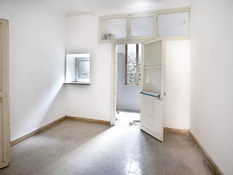 Immagine 6 di Appartamento in vendita  in Via Cardinal de Gambara a Viterbo