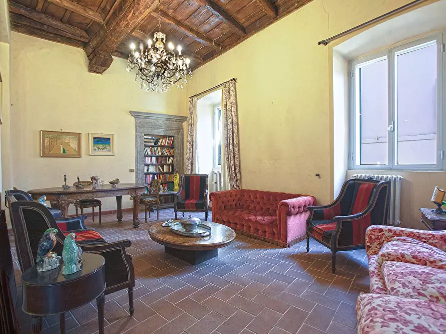 Immagine 1 di Appartamento in vendita  in Via Romanelli a Viterbo