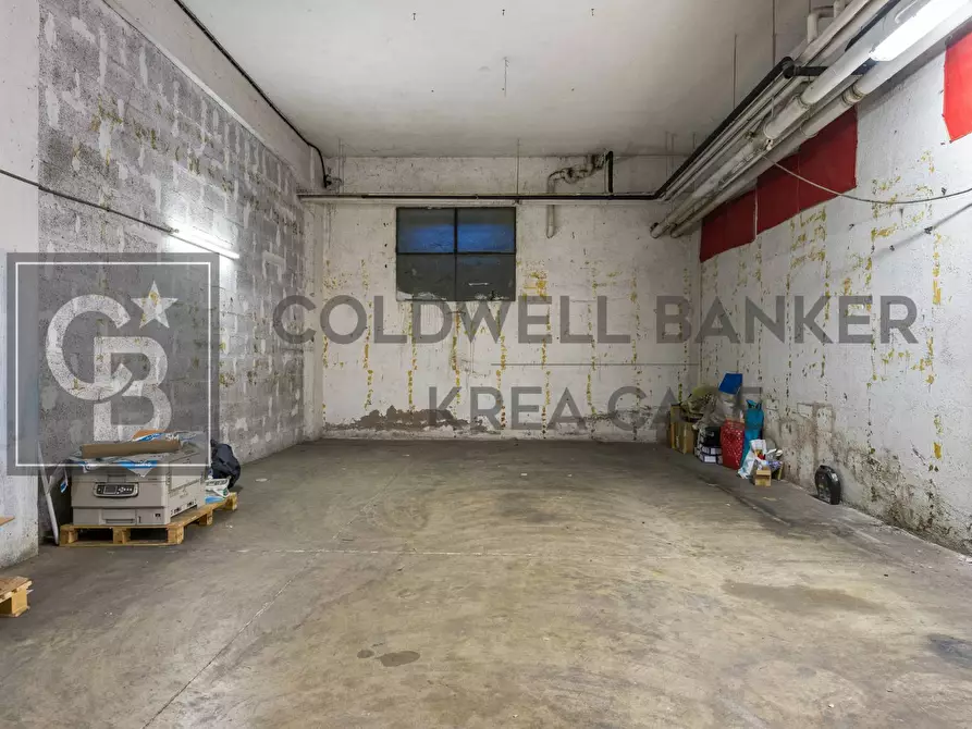 Immagine 8 di Box auto in affitto  in Via di Morena 80 a Ciampino