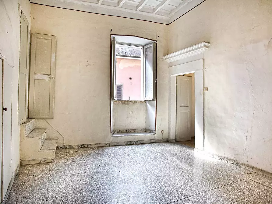 Immagine 1 di Appartamento in vendita  in Via Giambologna a Viterbo