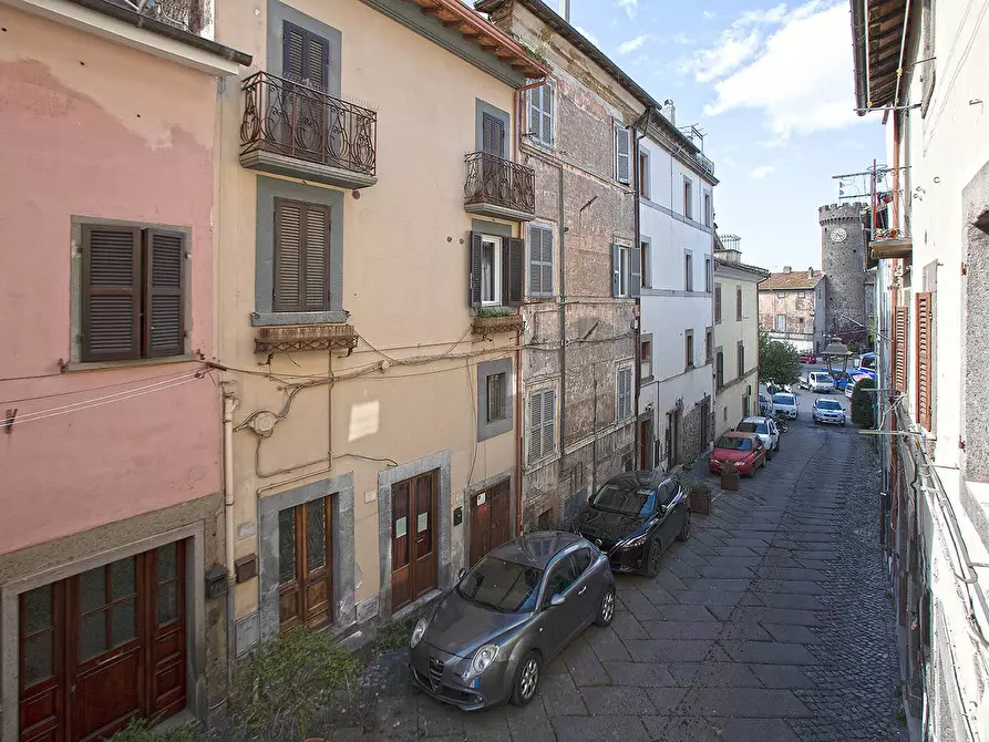 Immagine 1 di Appartamento in vendita  in Via Giambologna a Viterbo