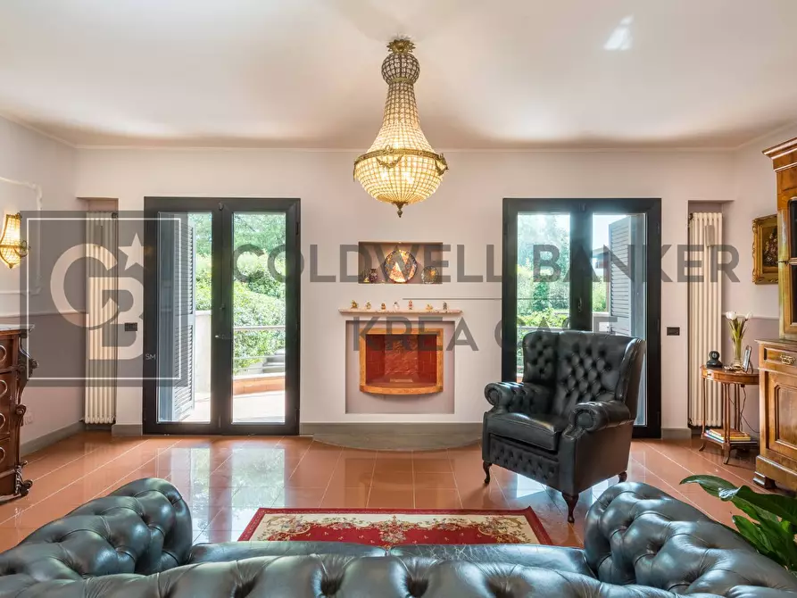 Immagine 1 di Villa in vendita  in Via Leonardo Sciascia 14 a Ciampino