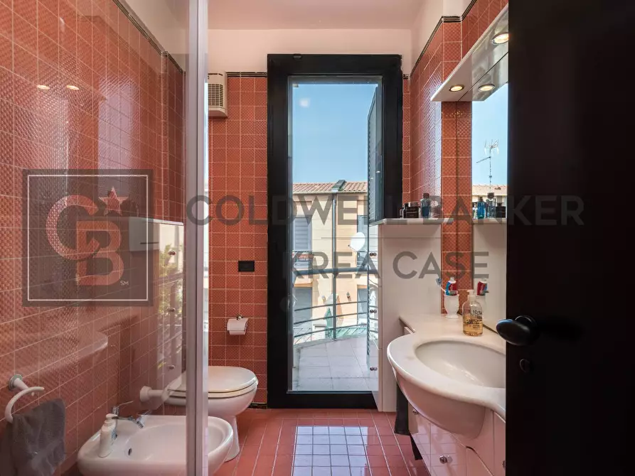 Immagine 19 di Villa in vendita  in Via Leonardo Sciascia 14 a Ciampino