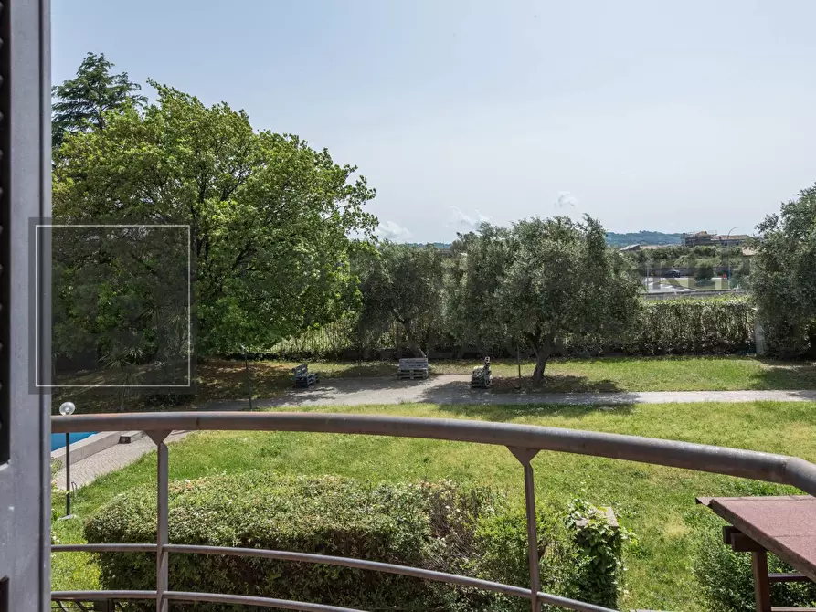 Immagine 26 di Villa in vendita  in Via Leonardo Sciascia 14 a Ciampino