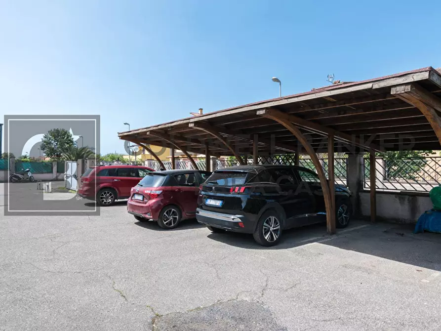 Immagine 40 di Villa in vendita  in Via Leonardo Sciascia 14 a Ciampino