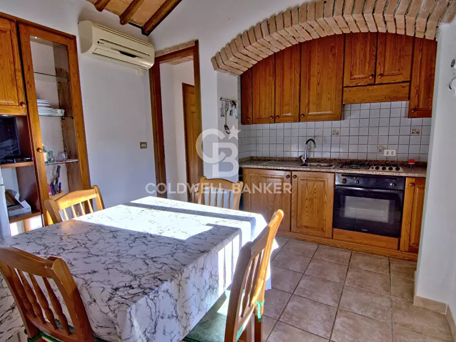 Immagine 2 di Villa in vendita  in Via della Marina 14 a Portoferraio