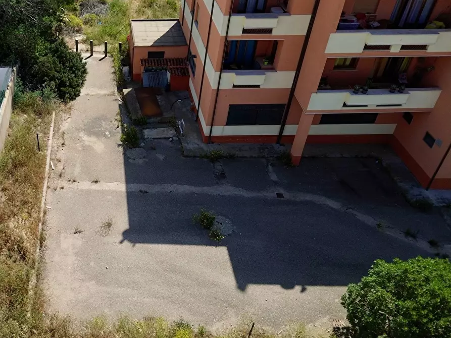 Immagine 4 di Locale commerciale in affitto  in Via Vicenza 36 a Olbia