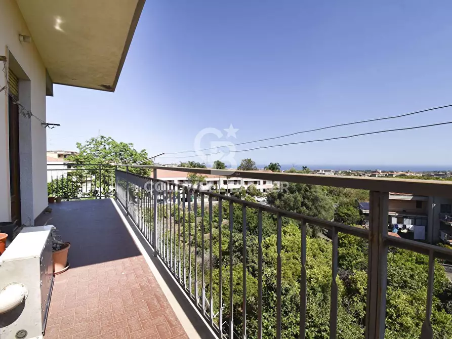 Immagine 13 di Appartamento in vendita  in via Sciarelle 91 a Acireale