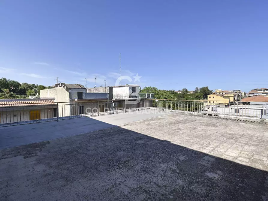 Immagine 17 di Appartamento in vendita  in via Sciarelle 91 a Acireale