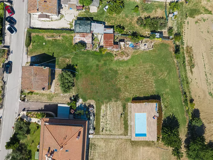 Immagine 1 di Terreno residenziale in vendita  in Via Serra a Gradara