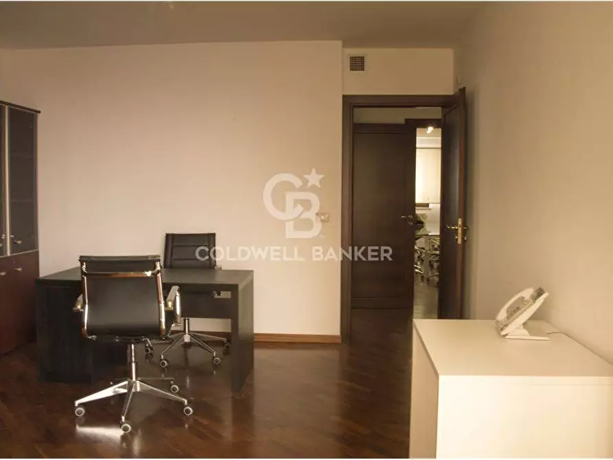 Immagine 23 di Appartamento in vendita  in VIA MILANO 85 a Catania