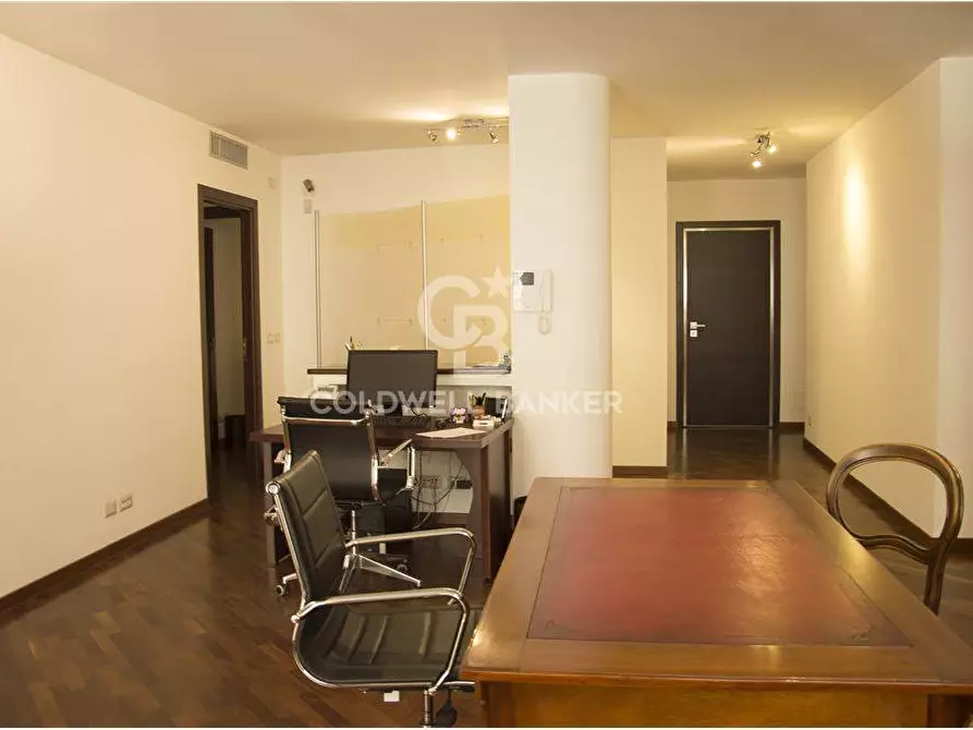 Immagine 29 di Appartamento in vendita  in VIA MILANO 85 a Catania