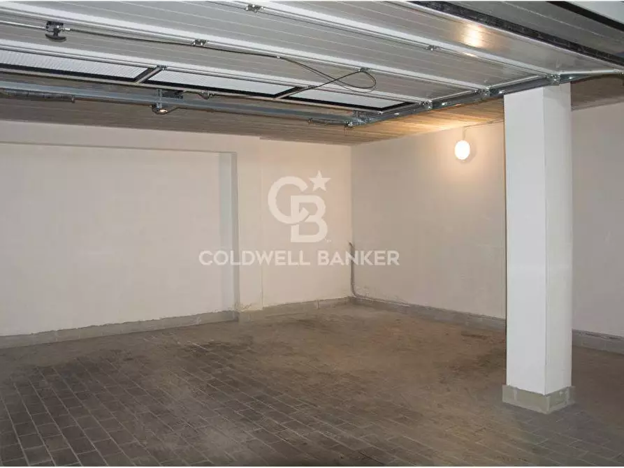 Immagine 34 di Appartamento in vendita  in VIA MILANO 85 a Catania