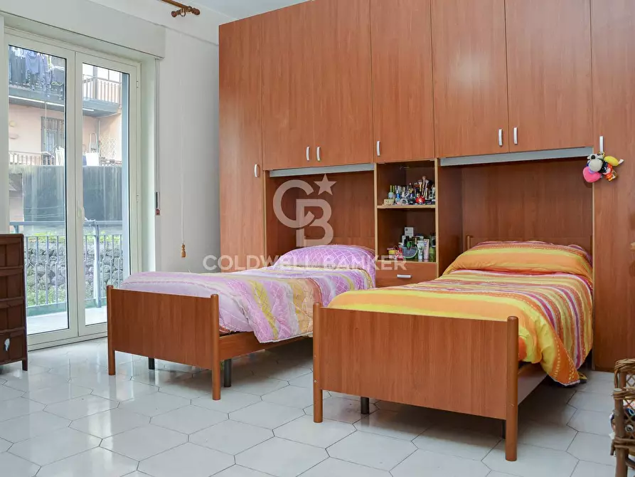 Immagine 8 di Appartamento in vendita  in via Gozzano 12 a Acireale