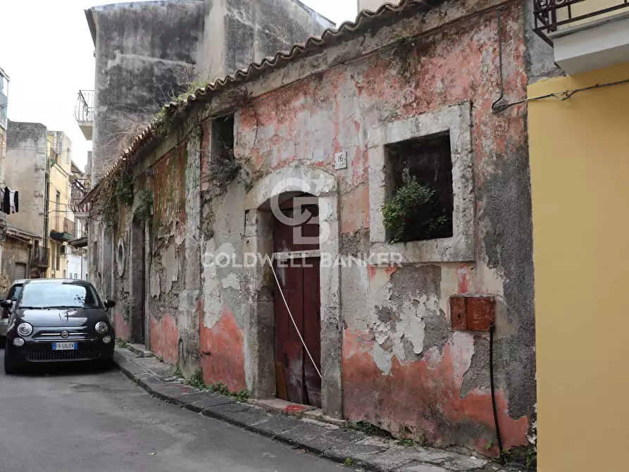 Immagine 1 di Casa indipendente in vendita  in via Vincenzo Monti 16 a Lentini