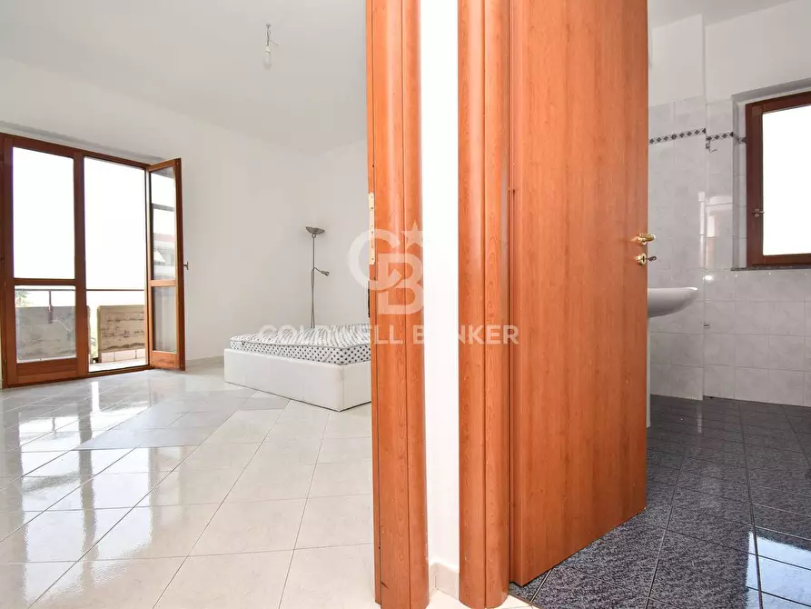 Immagine 16 di Appartamento in vendita  in Strada 18 10 a Giarre