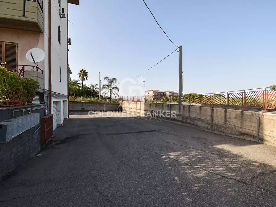 Immagine 30 di Appartamento in vendita  in Strada 18 10 a Giarre