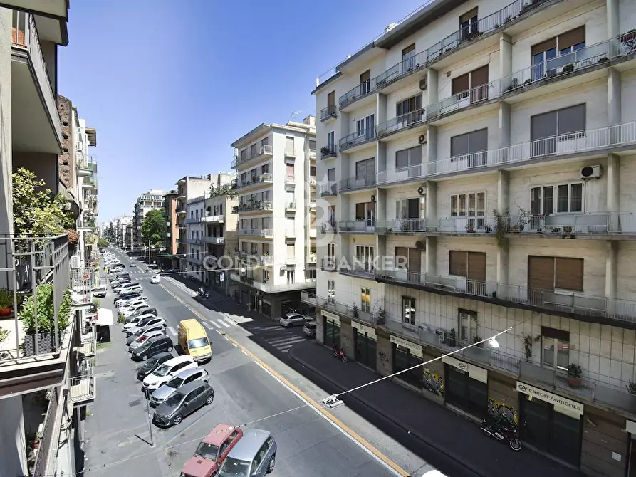 Immagine 9 di Appartamento in vendita  in Via Gabriele D'annunzio 15 a Catania