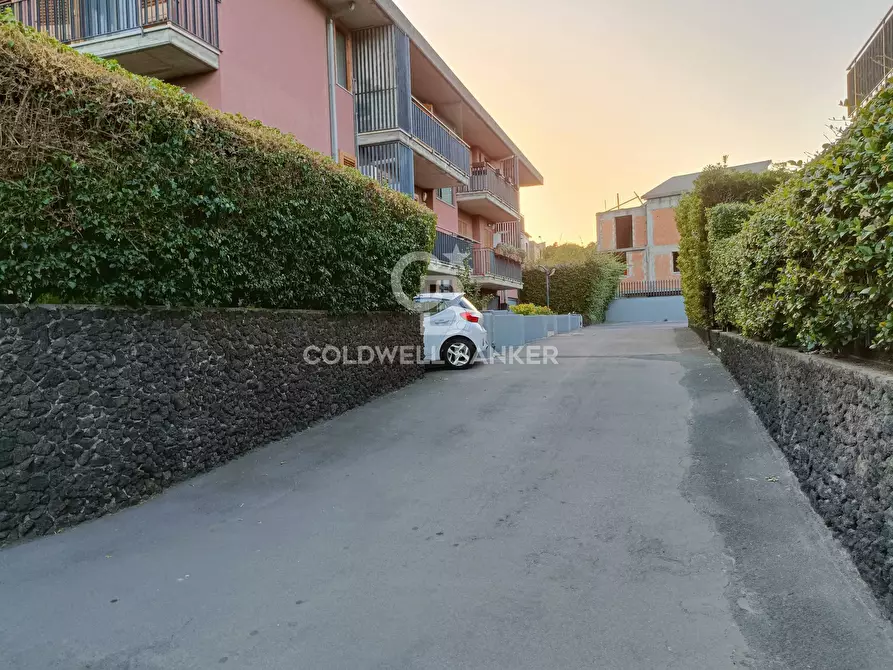 Immagine 5 di Appartamento in vendita  in via Bellini 17 a San Gregorio Di Catania