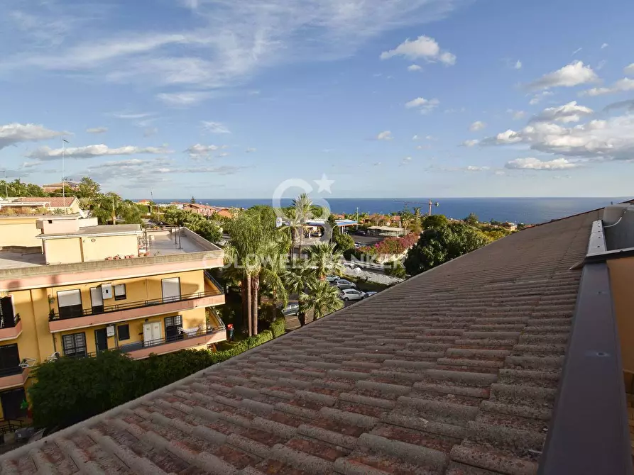 Immagine 18 di Attico in vendita  in via Sgroppillo 21 a San Gregorio Di Catania