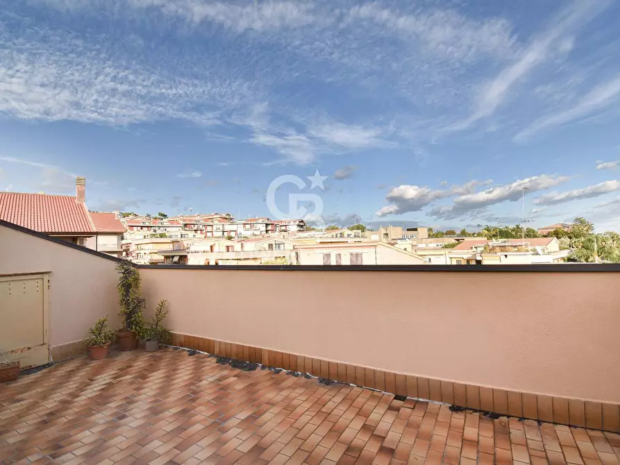 Immagine 19 di Attico in vendita  in via Sgroppillo 21 a San Gregorio Di Catania