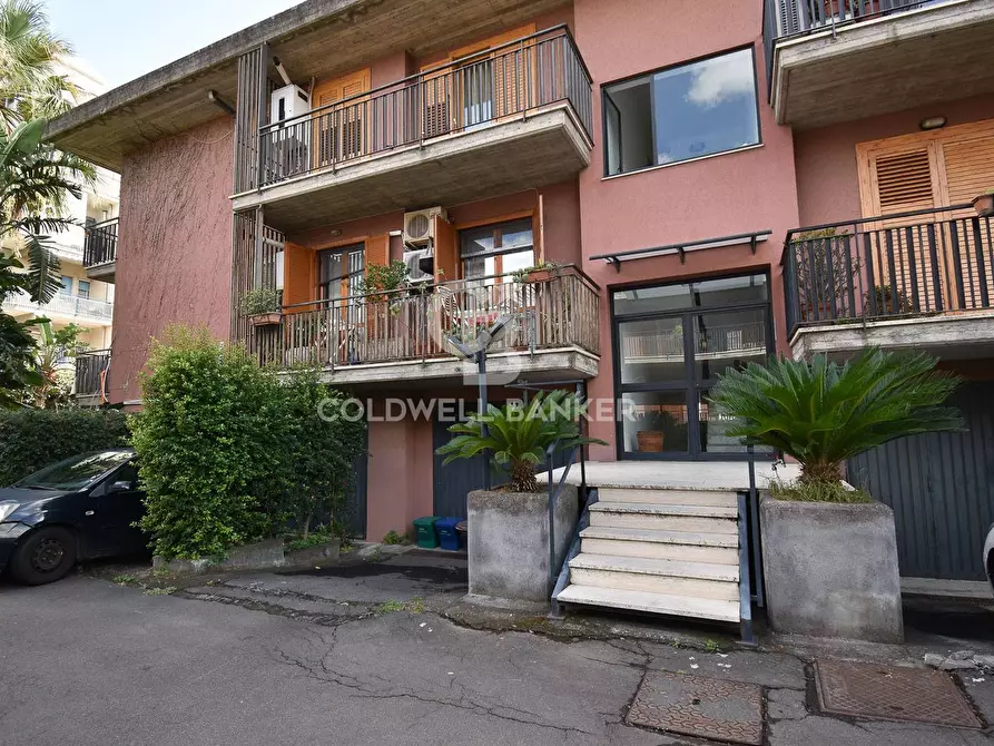 Immagine 5 di Appartamento in vendita  in via Bellini 17 a San Gregorio Di Catania