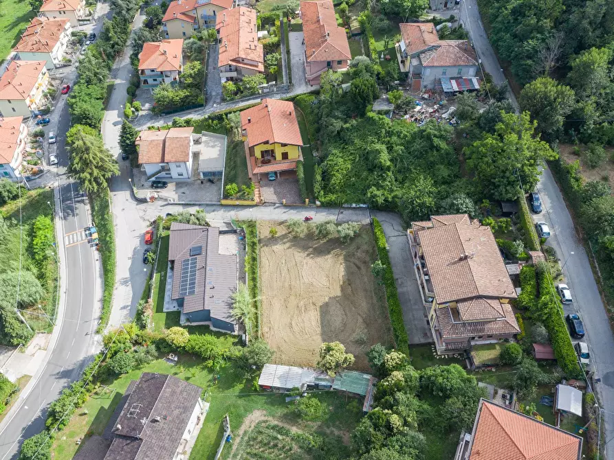 Immagine 9 di Terreno residenziale in vendita  in Via Manzoni a Monte Colombo