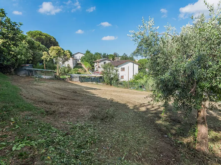Immagine 5 di Terreno residenziale in vendita  in Via Manzoni a Monte Colombo