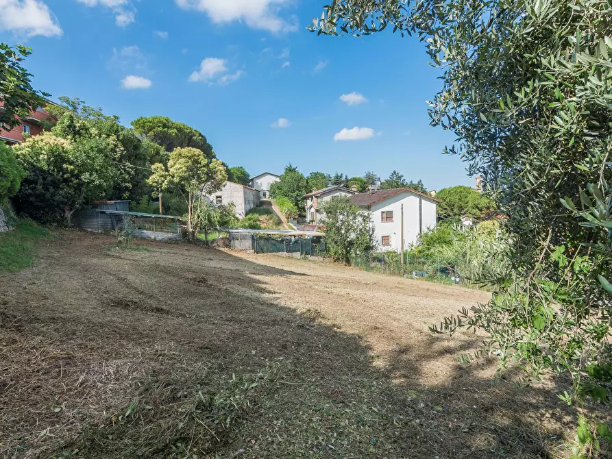 Immagine 7 di Terreno residenziale in vendita  in Via Manzoni a Monte Colombo