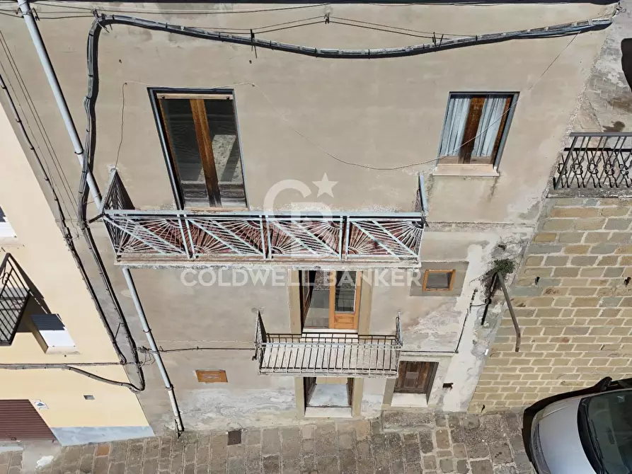 Immagine 3 di Casa semindipendente in vendita  in via Pintaura 6/8 a Troina