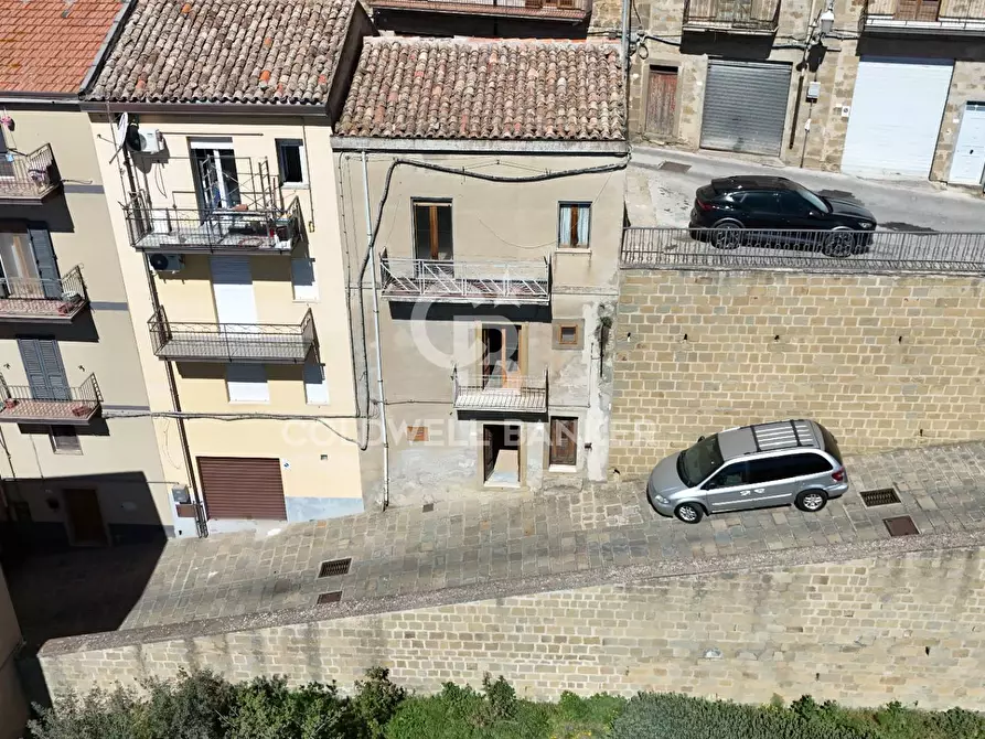 Immagine 5 di Casa semindipendente in vendita  in via Pintaura 6/8 a Troina