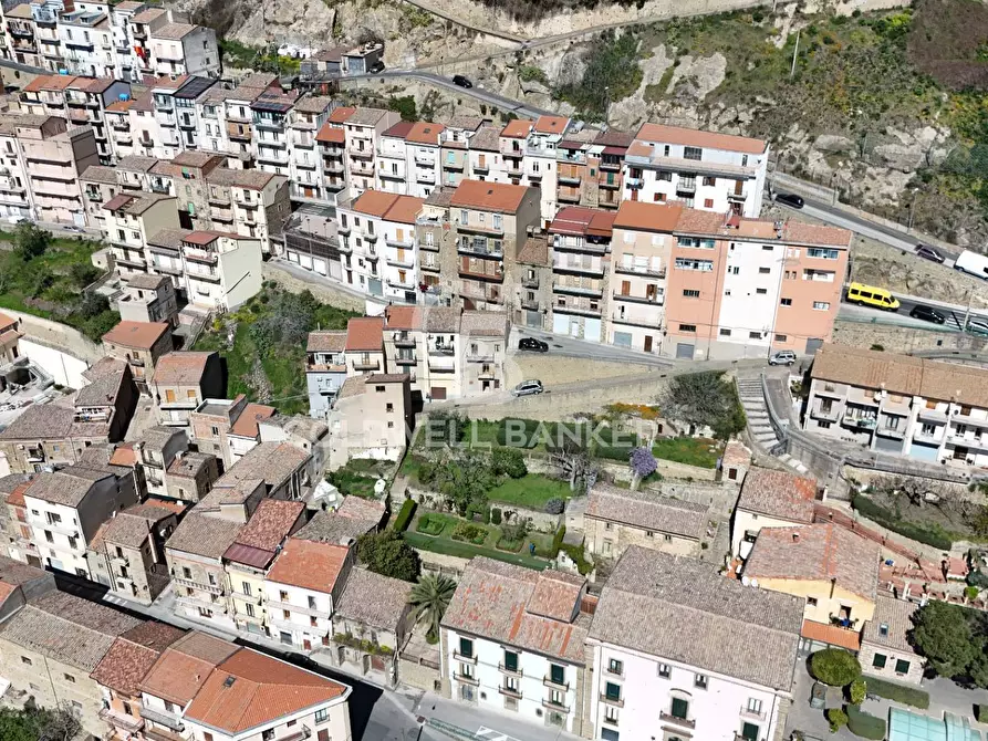 Immagine 6 di Casa semindipendente in vendita  in via Pintaura 6/8 a Troina