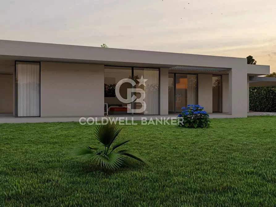 Immagine 23 di Villa in vendita  in via Pacini a Aci Catena