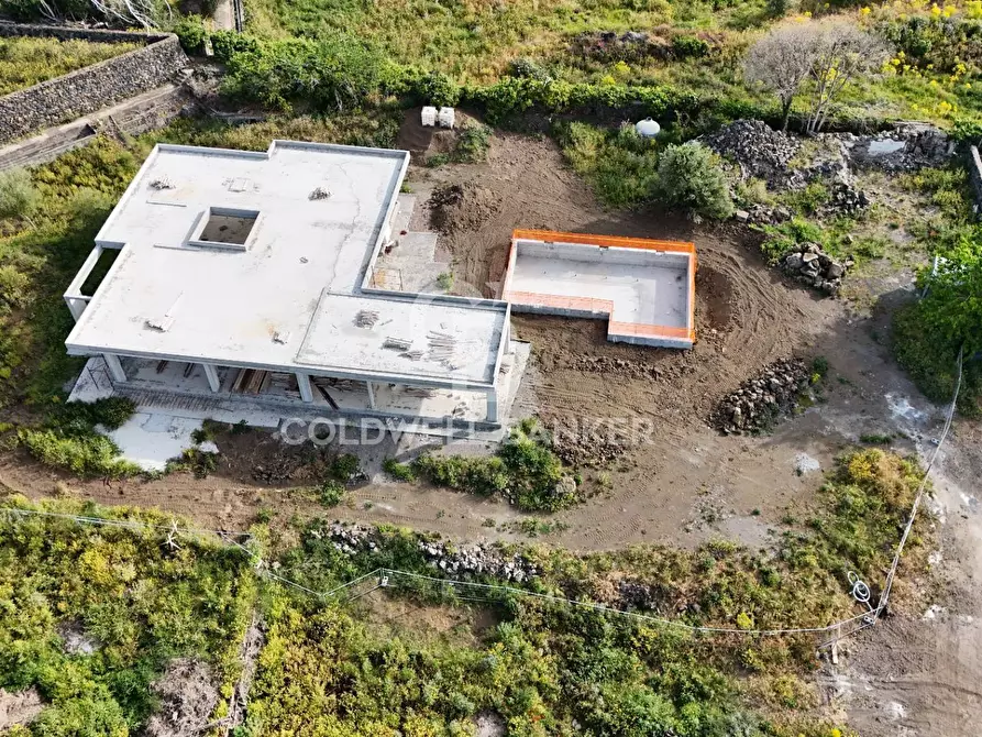 Immagine 24 di Villa in vendita  in via Pacini a Aci Catena