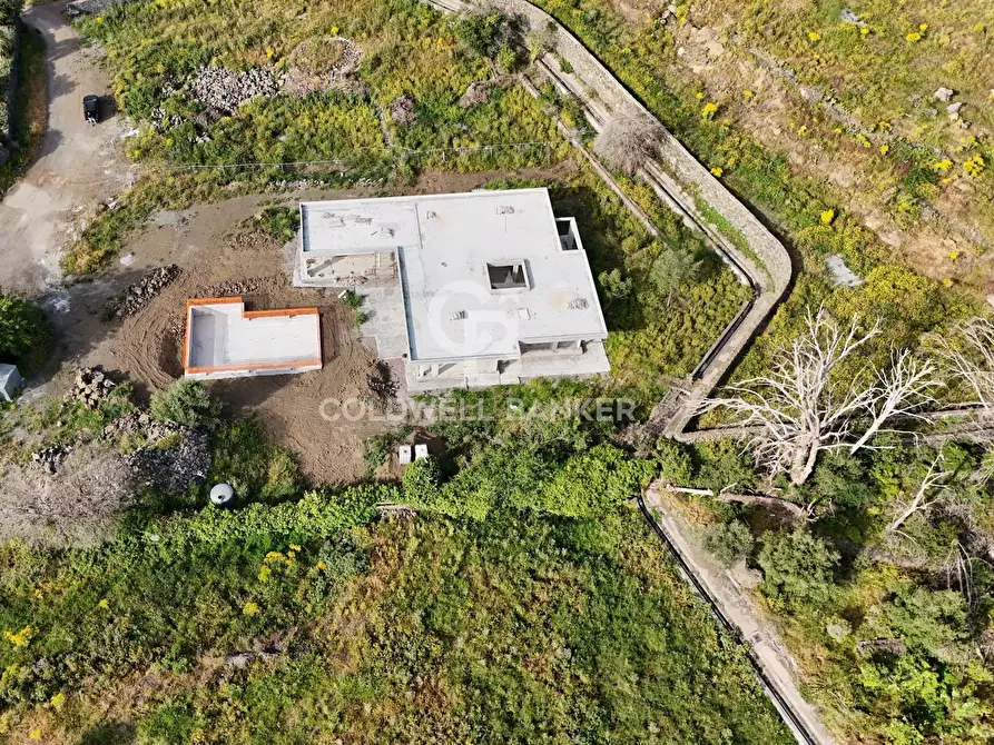 Immagine 27 di Villa in vendita  in via Pacini a Aci Catena