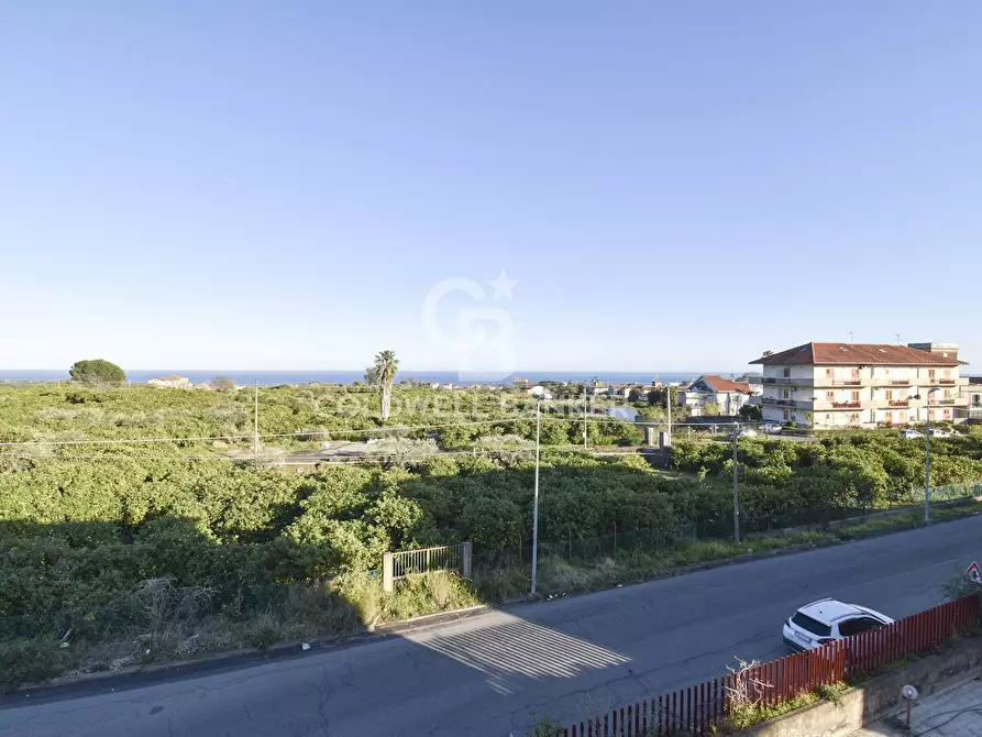 Immagine 12 di Appartamento in vendita  in Via Campania 3 a Acireale