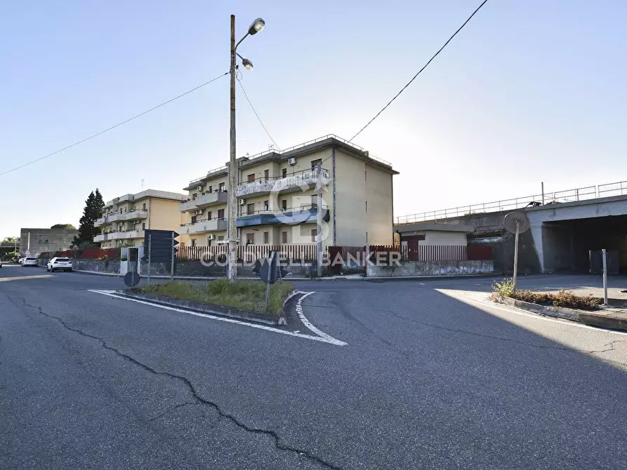 Immagine 36 di Appartamento in vendita  in Via Campania 3 a Acireale