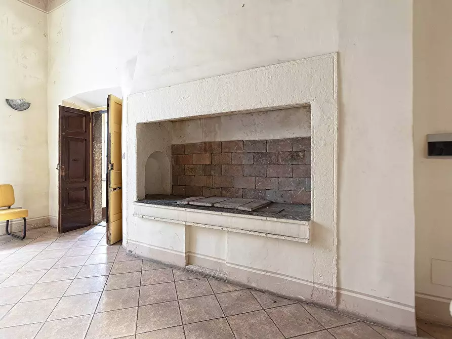 Immagine 4 di Appartamento in vendita  in Via del Meone a Viterbo