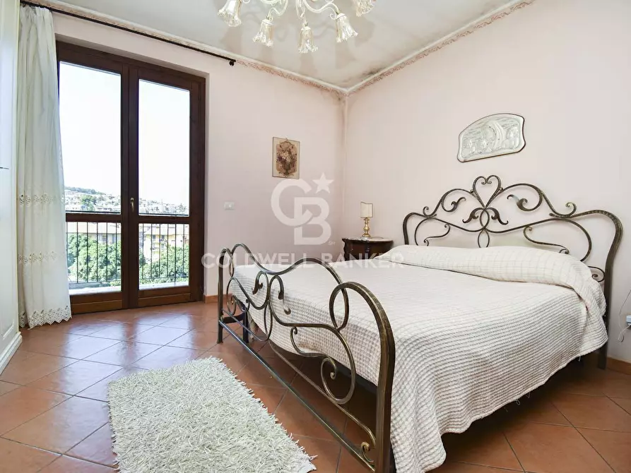 Immagine 11 di Appartamento in vendita  in VIA IV NOVEMBRE 130/H a Aci Catena