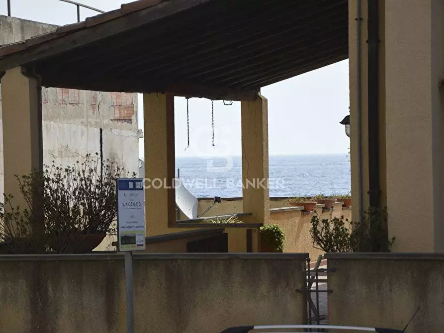 Immagine 11 di Appartamento in vendita  in via spiaggia 339 a Mascali