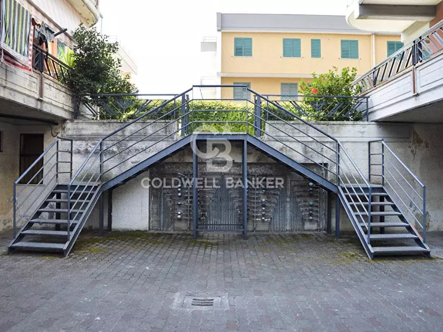 Immagine 28 di Appartamento in vendita  in via spiaggia 339 a Mascali