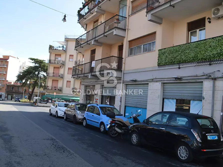 Immagine 1 di Negozio in vendita  in via Quintino Sella 77 a Giarre