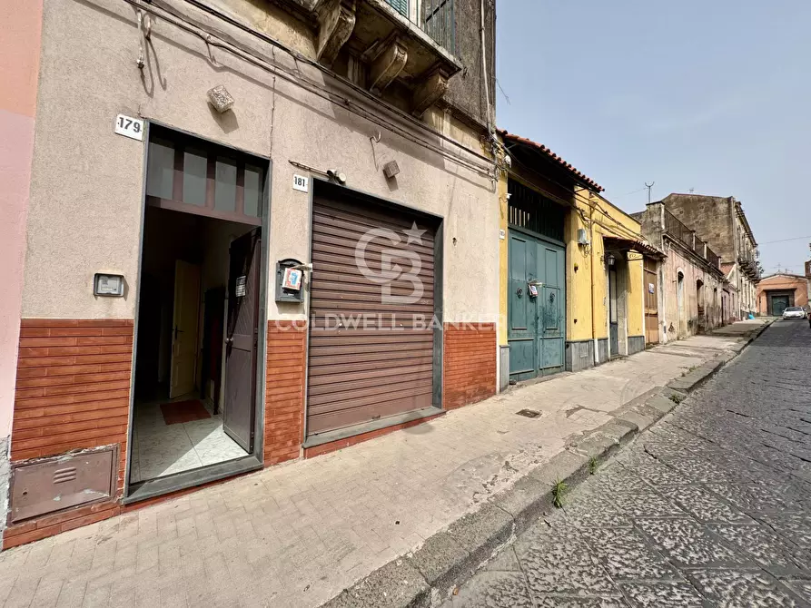 Immagine 1 di Casa indipendente in vendita  in via Vittorio Emanuele III 179 a Acireale