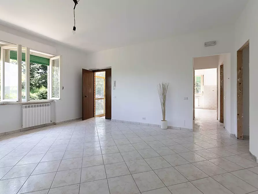 Immagine 1 di Villa in vendita  in Località Poggio Nibbio a Bassano In Teverina