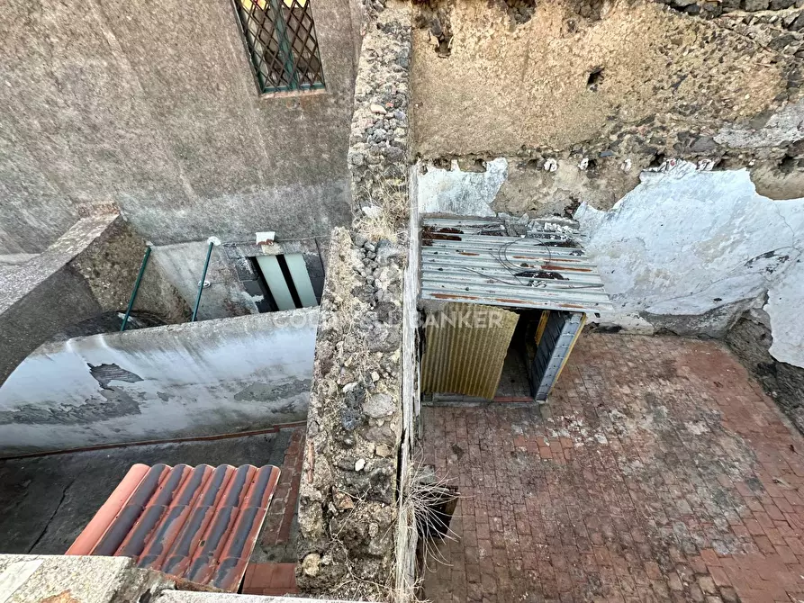 Immagine 16 di Casa indipendente in vendita  in via Dafnica 272 a Acireale