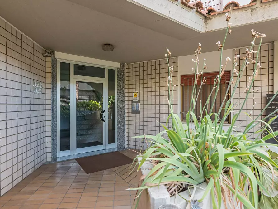 Immagine 23 di Appartamento in vendita  in Via XIX Ottobre a Riccione