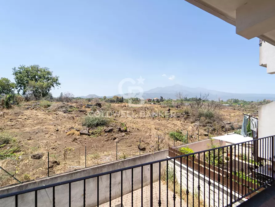 Immagine 27 di Villetta a schiera in vendita  in VIA CARICO 133 a Acireale