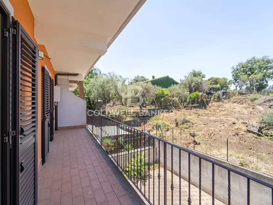 Immagine 31 di Villetta a schiera in vendita  in VIA CARICO 133 a Acireale